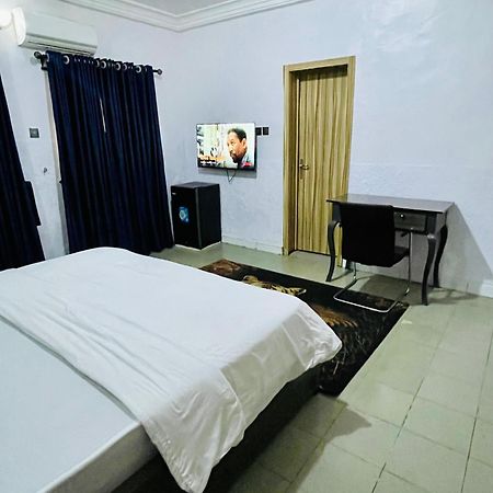 Weena Hotel & Resort Лаґос Екстер'єр фото