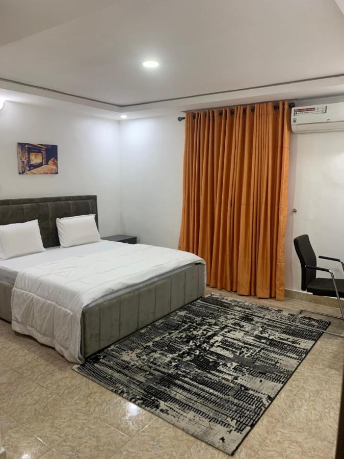 Weena Hotel & Resort Лаґос Екстер'єр фото